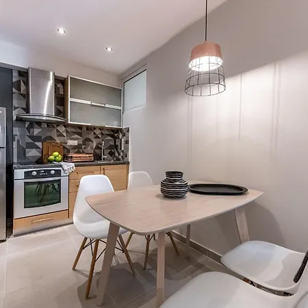 Apartment 2br White Gea With Private Pool No01 *