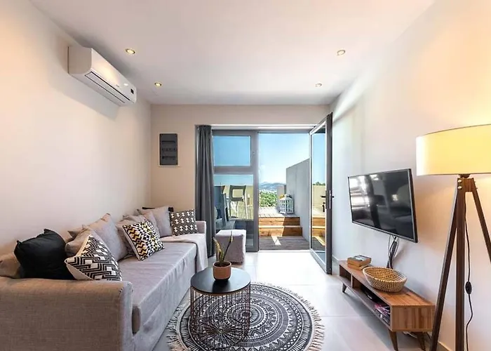 2br White Gea With Private Pool No01 Apartament Vasilias (Skiathos)