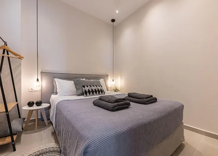 2br White Gea With Private Pool No01 *