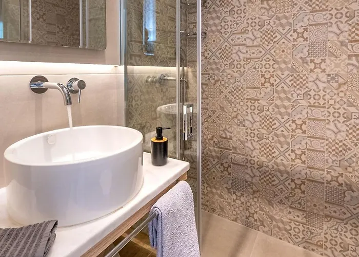 2br White Gea With Private Pool No01 Apartament